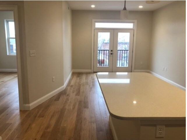 Building Photo - 169 W Broadway