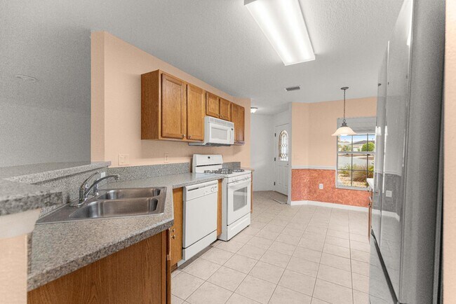 Building Photo - 9119 SW 99th Ct Rd