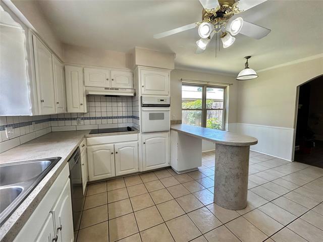 Building Photo - 6209 Gayle Dr