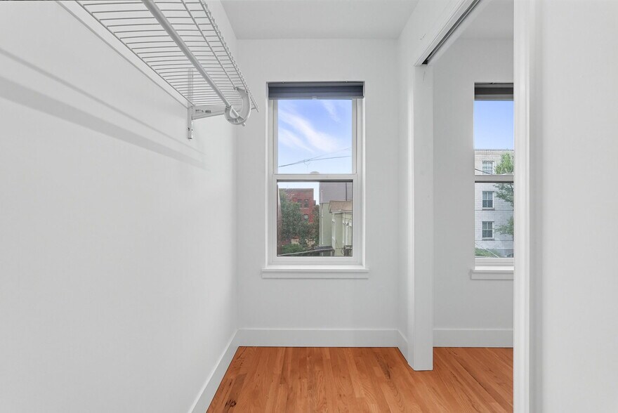 Master Bedroom Closet - 1236 Butterfield Way