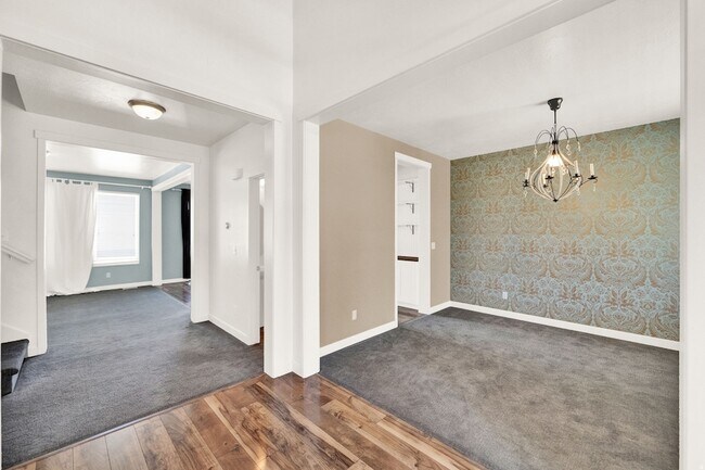 Building Photo - 774 Star Spangled Dr