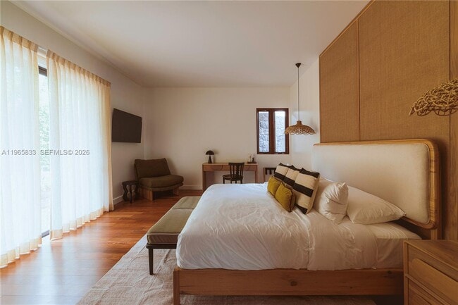 Building Photo - 90 Reserva De Golf