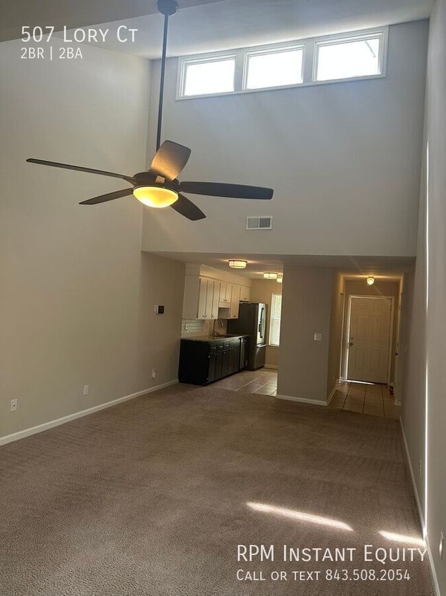 Building Photo - 507 Lory Ct