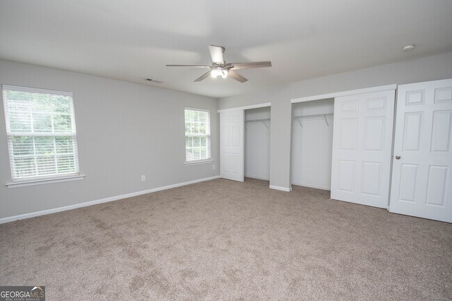 Building Photo - 179 Scenic Hills Dr