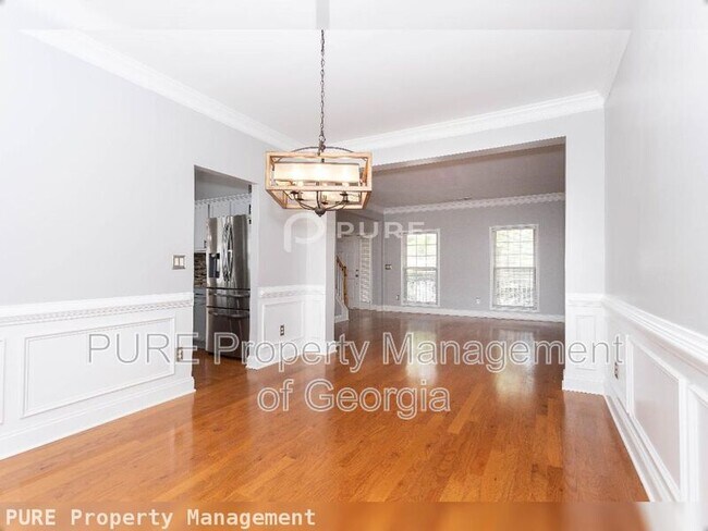 Building Photo - 2212 Caneridge Ct SW