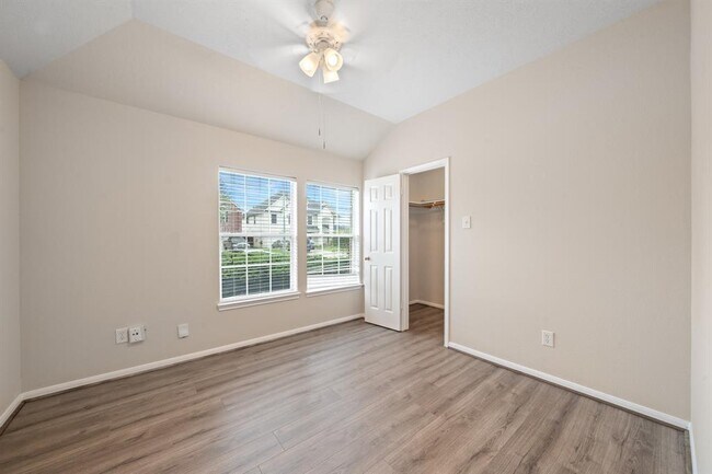 Building Photo - 21002 Normandy Forest Dr