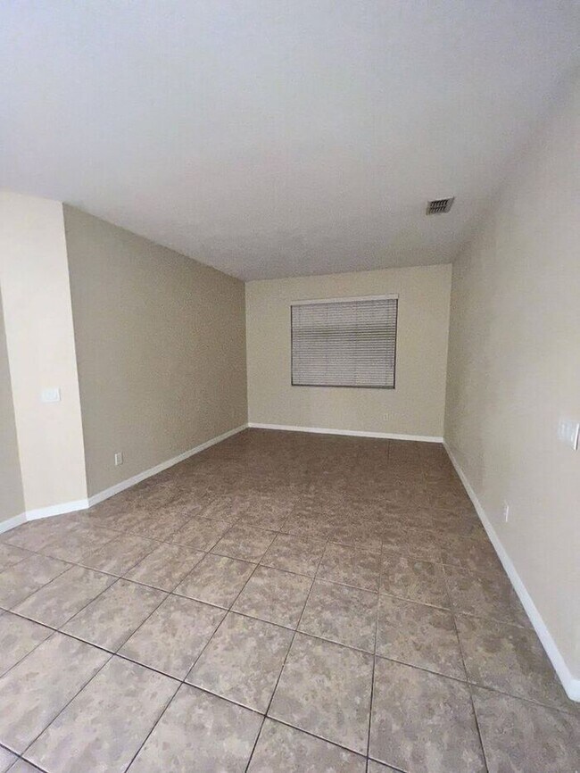 Building Photo - $200 off 1st mo rent! NEWBURY PARK -9157 Leeland Archer Blvd. Orlando, FL 32836