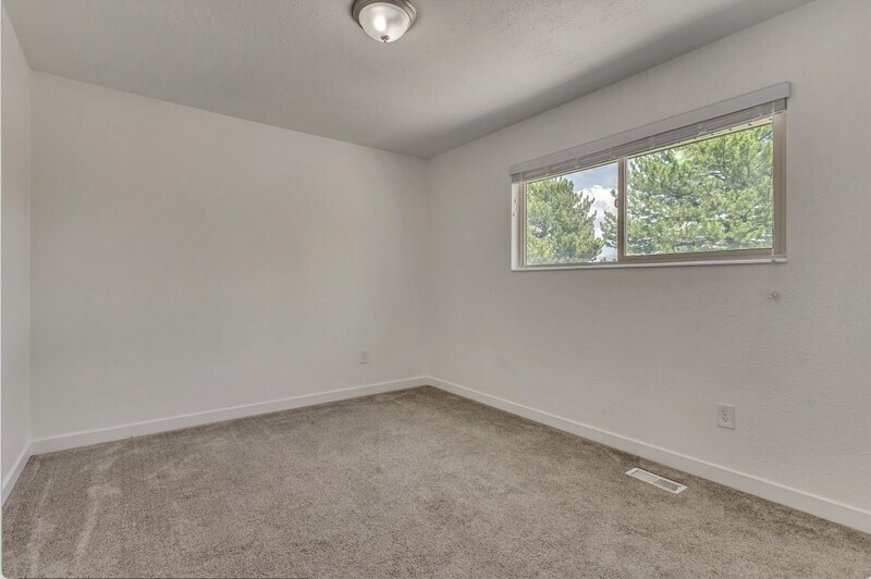 Building Photo - 5128 S 3760 W