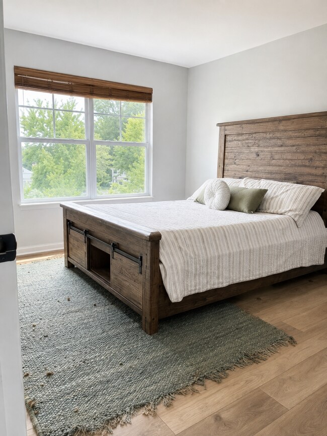 Building Photo - 512 Devon Croft