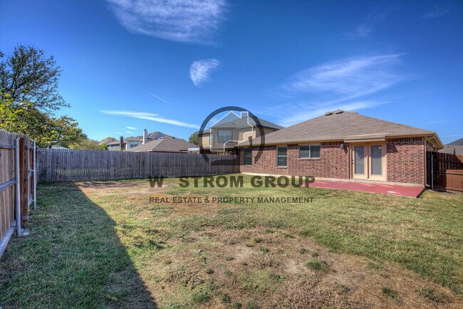 Building Photo - 10856 Devontree Dr