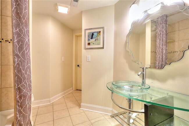 Building Photo - 2676 Brickell Square