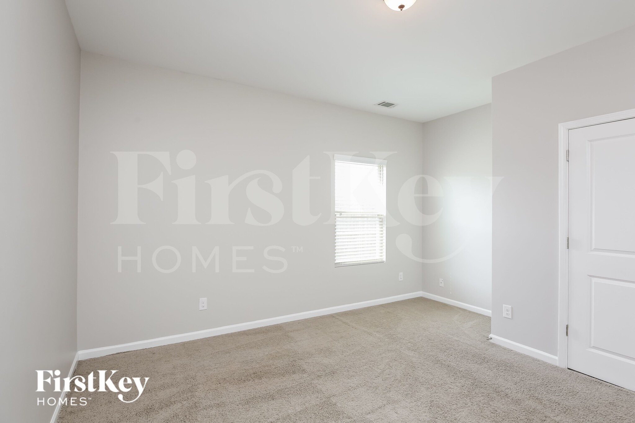 Building Photo - 4221 Weeping Willow Dr