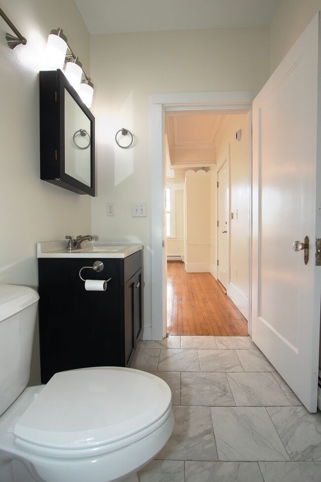 Building Photo - 85 Belknap St