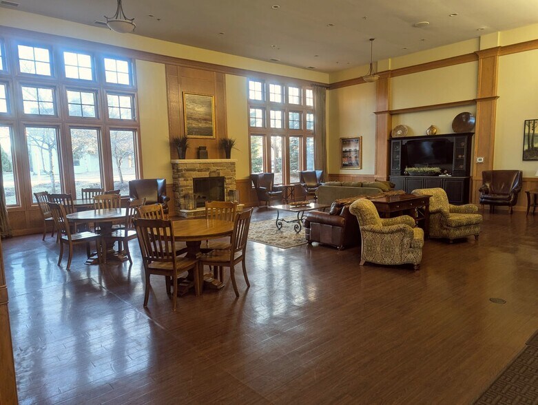 Building Photo - 104 Clubhouse Ln