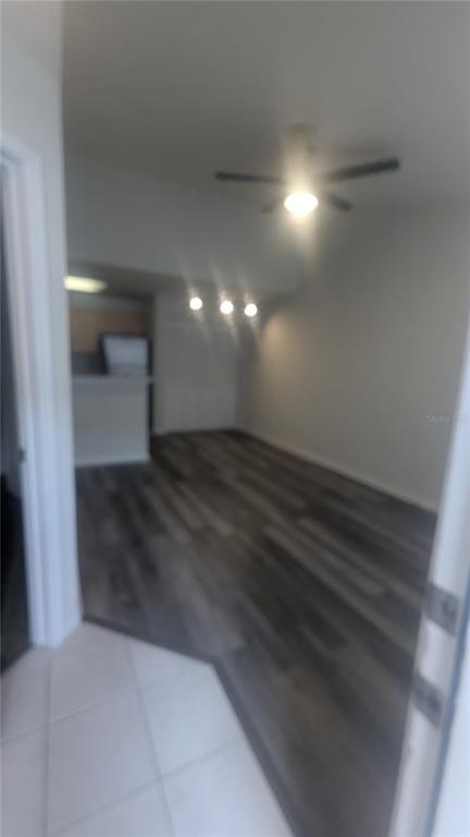 Building Photo - 8933 Lee Vista Blvd