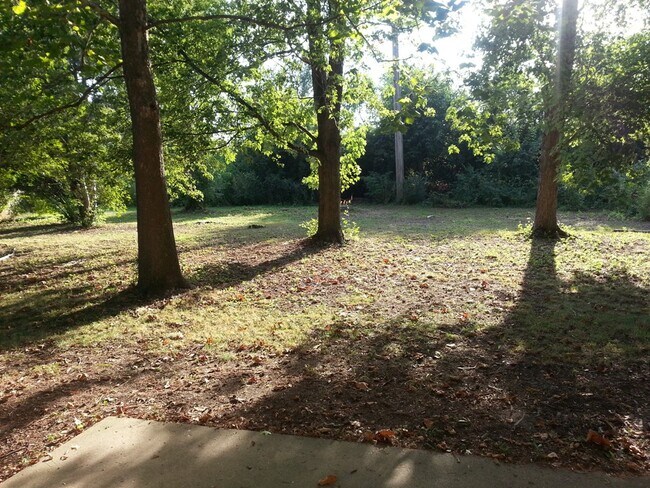 Building Photo - 4159 Pickfair Rd