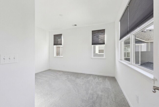 Building Photo - 5112 Cora Anne Ln