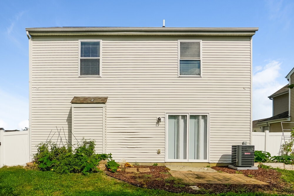 Building Photo - 6807 Willow Bloom Dr