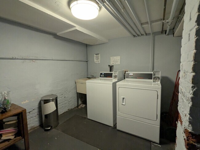Building Photo - 374 2nd St