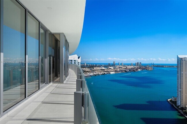 Building Photo - 300 Biscayne Blvd Way