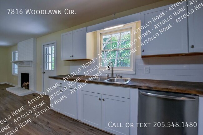 Building Photo - 7816 Woodlawn Cir