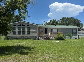 Building Photo - 3 Bedroom / 2 Bath House On A Acre