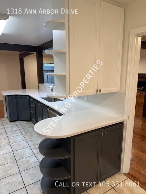 Building Photo - 1318 Ann Arbor Dr