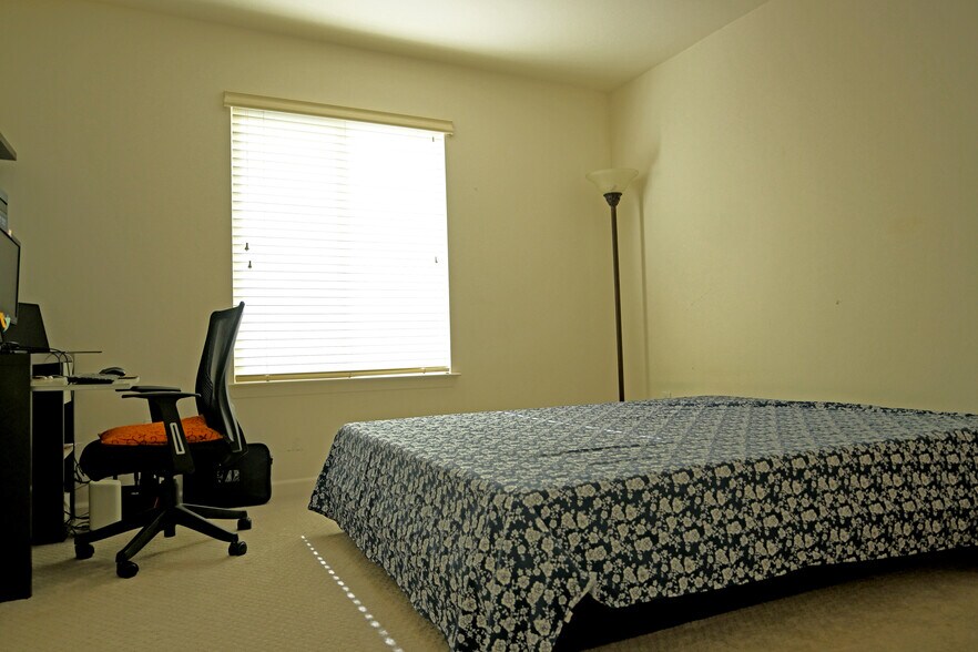 Bedroom 3 - 6375 Byron Ln