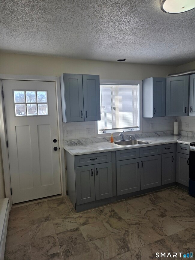 Building Photo - 1101 Highland Ave