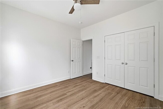 Building Photo - 50 Dino Ct