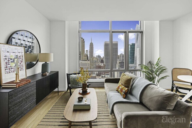 Building Photo - 18 W 48th St