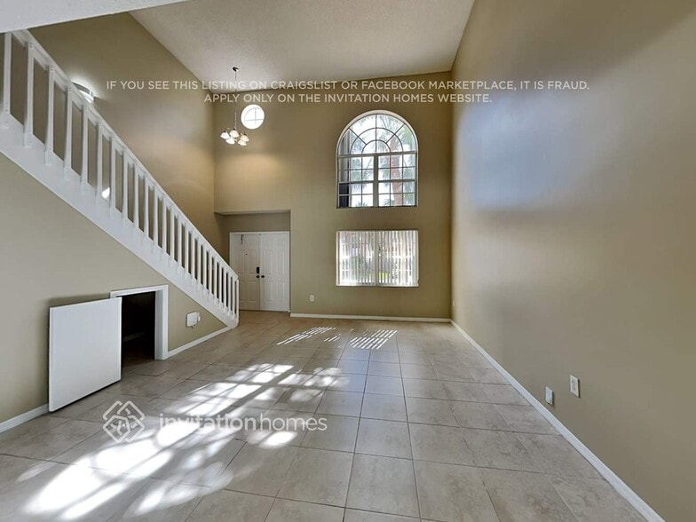 Building Photo - 13433 NW 5th Ct