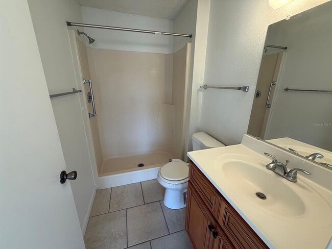 Building Photo - 6334 Spring Flower Dr