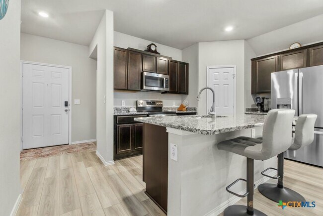 Building Photo - 2522 Merganser Dr