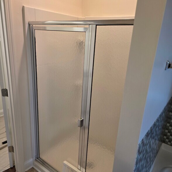 Building Photo - 466 Carriage House Ln