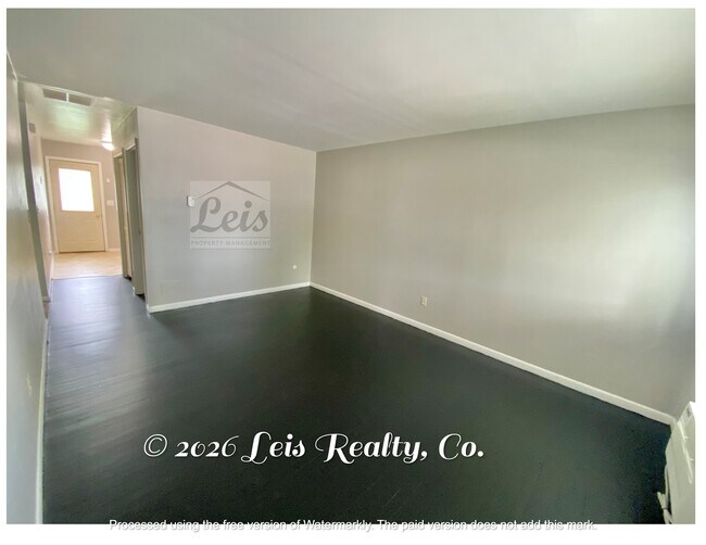 Building Photo - 400 N Owens Dr