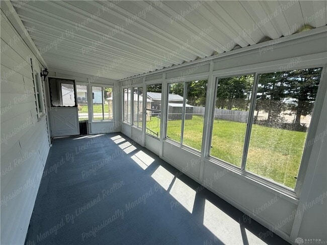 Building Photo - 1261 Malden Ave