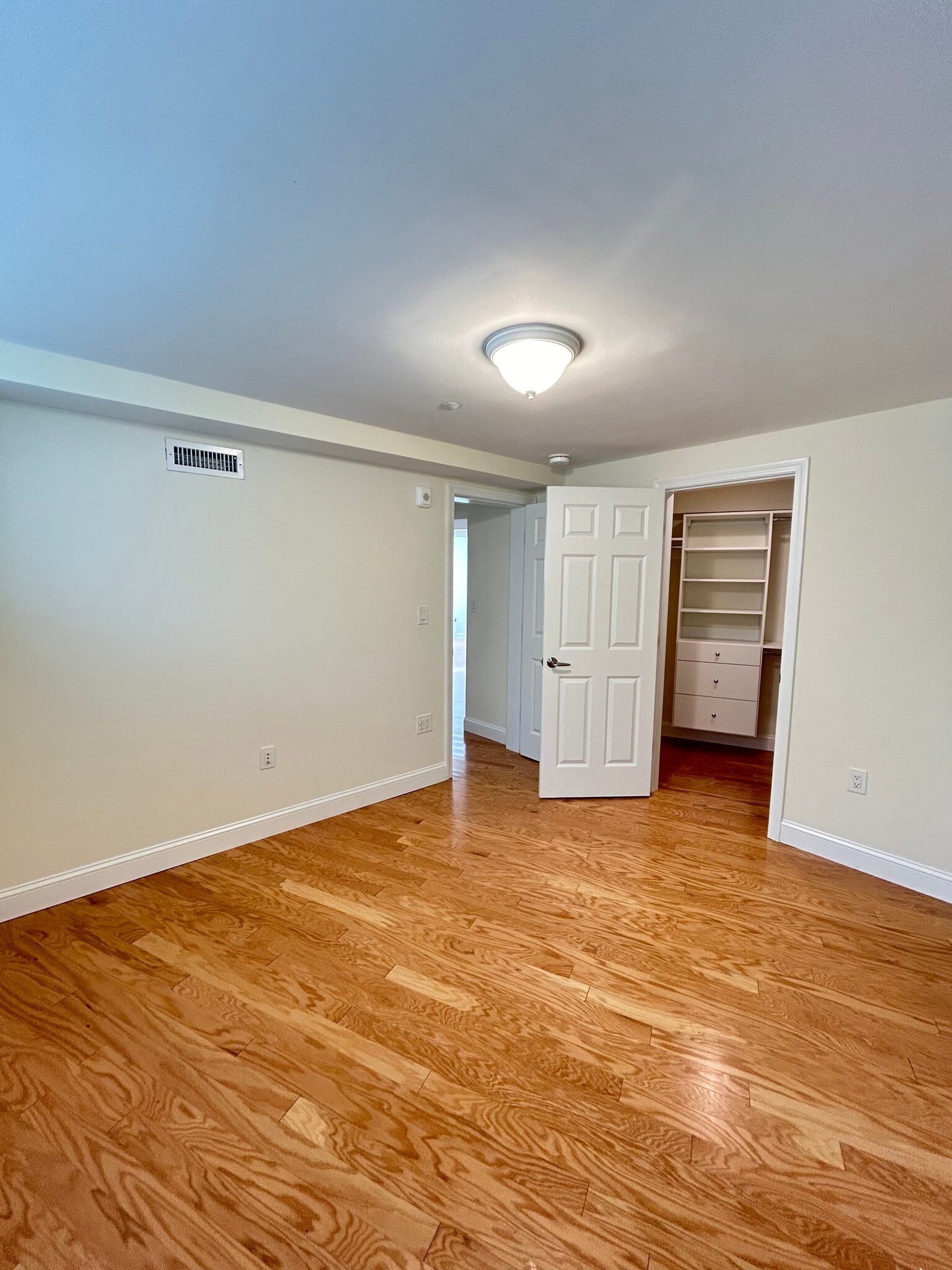 Building Photo - 1 Langdon St