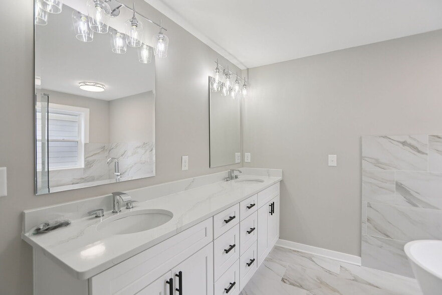 Building Photo - 3189 Jackson St