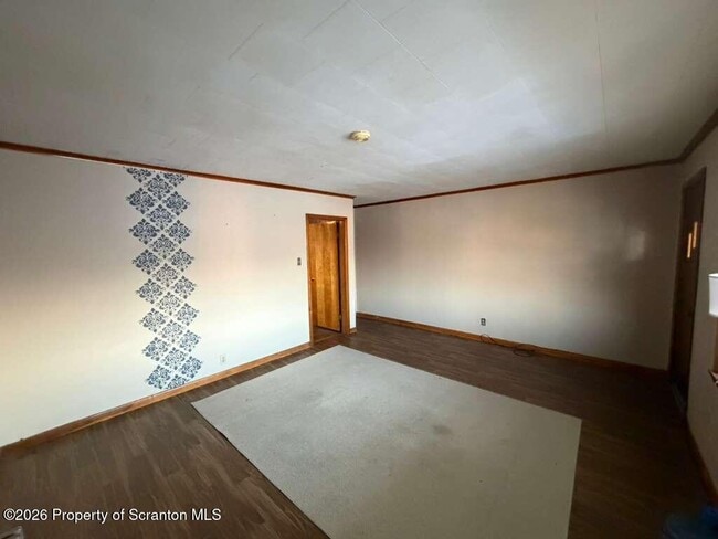 Building Photo - 717 Prospect Ave