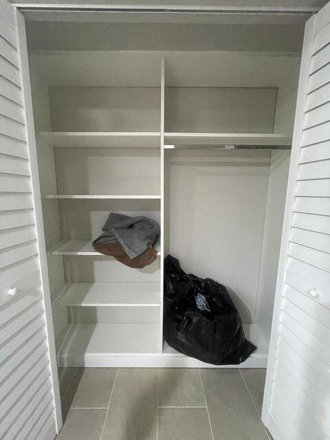 Building Photo - 1638 Embassy Dr