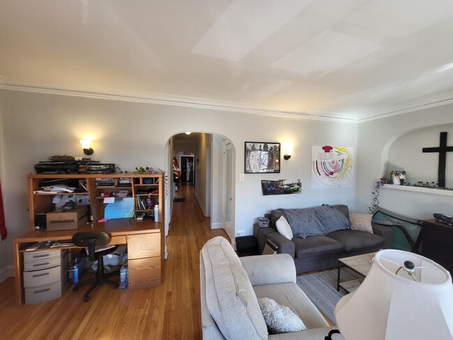 Building Photo - 5428-5430 N Kimball