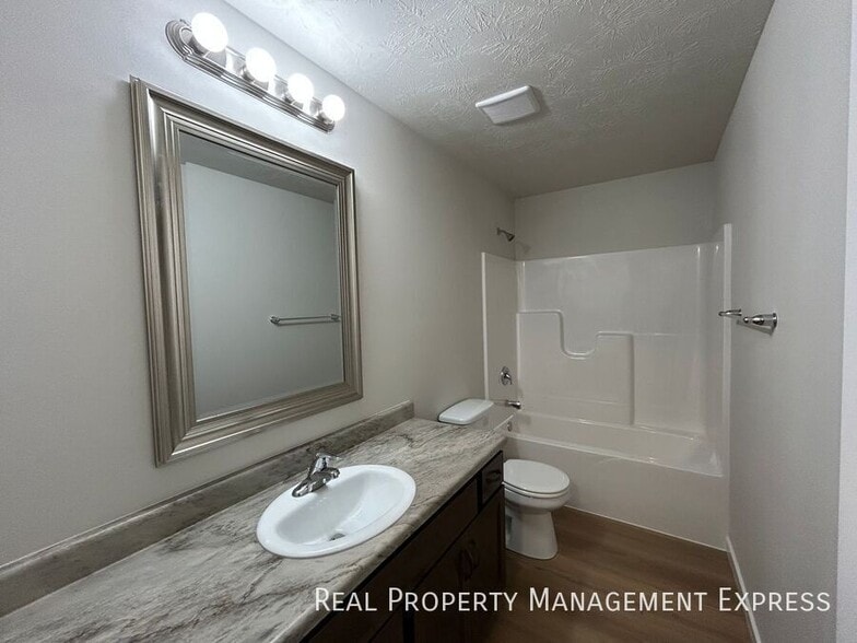 Building Photo - BRAND NEW 2 bedroom, 1.5 bathroom townhome