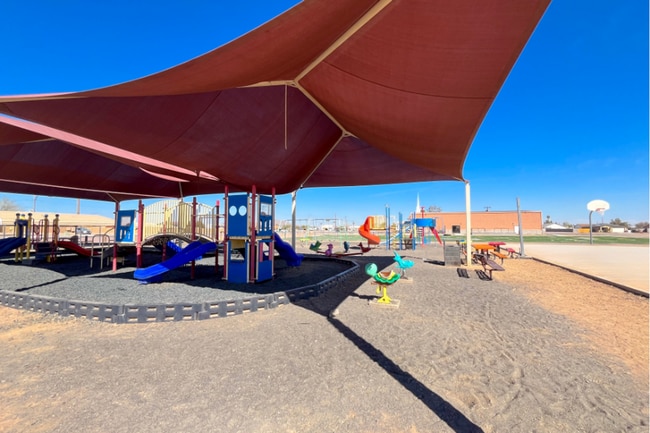 Building Photo - 2Bed/1.5Bath House in Arizona City! Ready for Immediate Move-In! -- RV GATE! NO HOA!