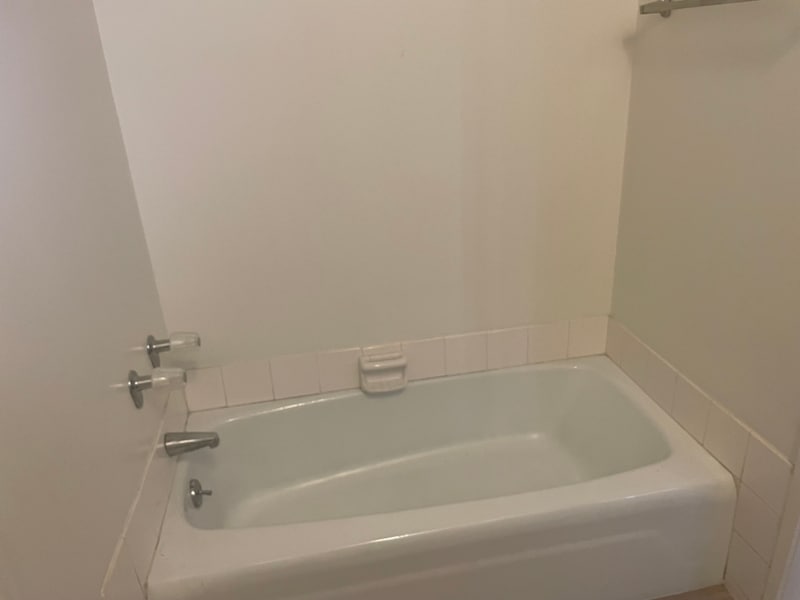 Building Photo - 1840 Fairburn Ave