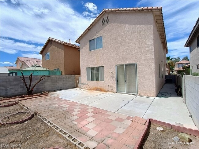 Building Photo - 8525 Titania Ct