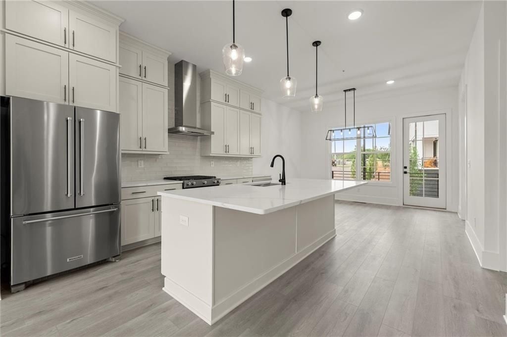 Building Photo - 673 soul Aly