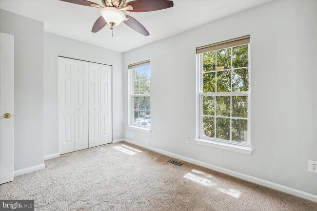 Building Photo - 8360 Hunter Murphy Cir