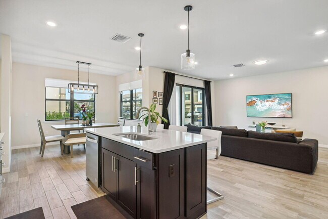 Building Photo - 8181 Tailshot Ct