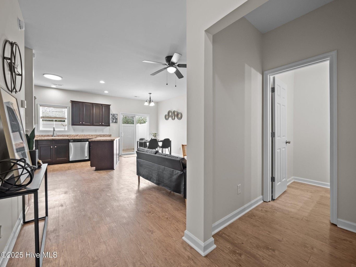 Building Photo - 303 Kenan Lp